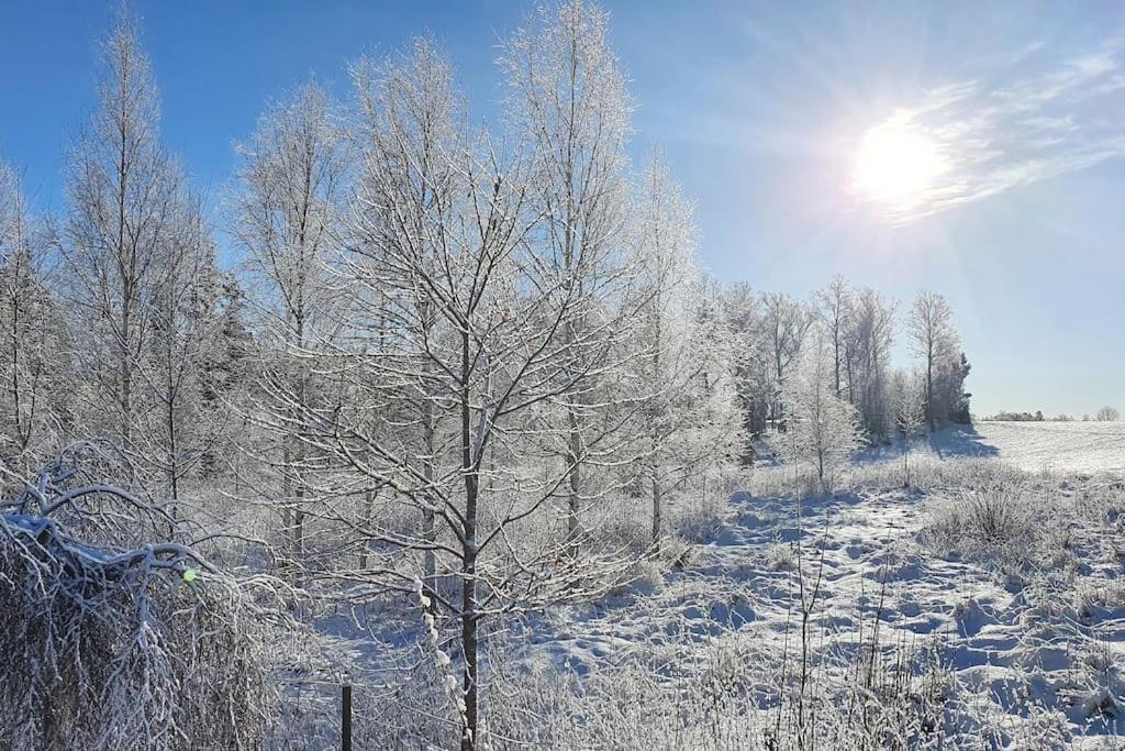 Villa Pa Landet, Habo Exterior foto